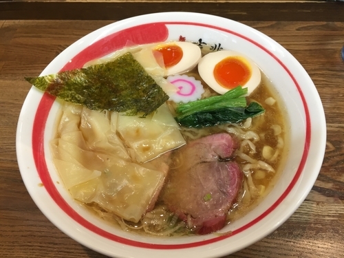 「ワンタン麺＋煮玉子」@青竹平打ち中華そば 麺壱吉兆の写真