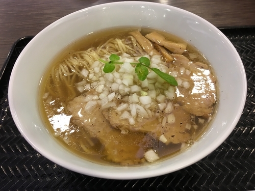 「焦がし香味GYU塩らぁ麺」@創彩麺家 野の実 足柄サービスエリア店の写真