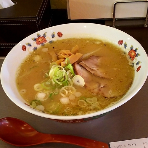 「白みそらーめん」@おんじき庭本 空港店の写真