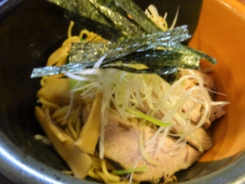 「油そば 600円」@らーめん まといの写真