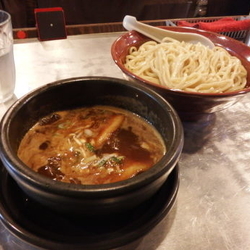 極上海老３００ｇつけ麺（中）
