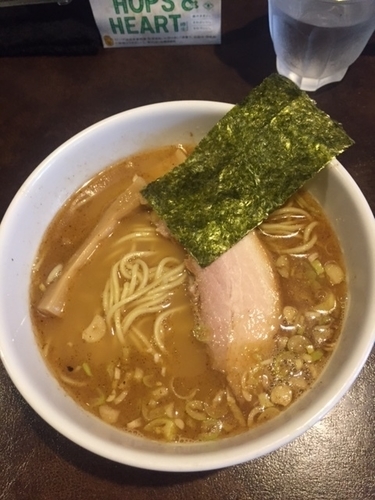 「らーめん 750円」@麺者 服部の写真