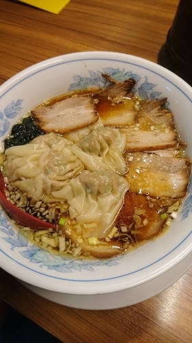 「ﾁｬｰｼｭｰﾜﾝﾀﾝ麺1100円」@和香佐の写真