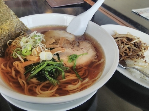 「ランチ、江戸だしラーメン&挽き肉丼」@三珍富士力食堂 瑞穂の写真