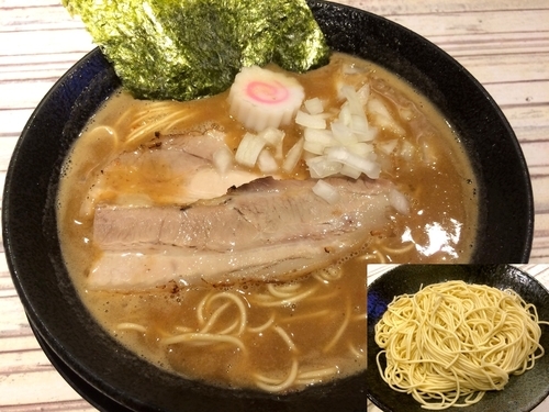 「博多味噌らぁめん（740円）」@濃厚商店の写真