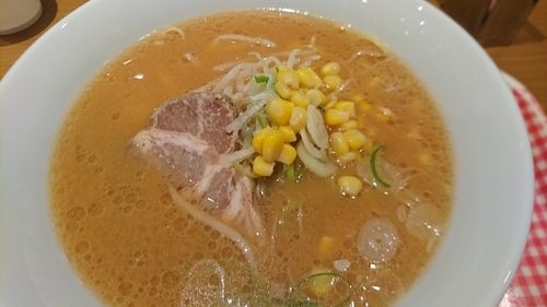 「味噌ラーメン」@彩鳳 第7ベイサイド店の写真