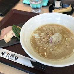鶏白湯らーめん