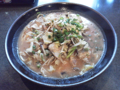 「野菜炒めラーメン（味噌） 740円」@琉球 みそや 堂の写真