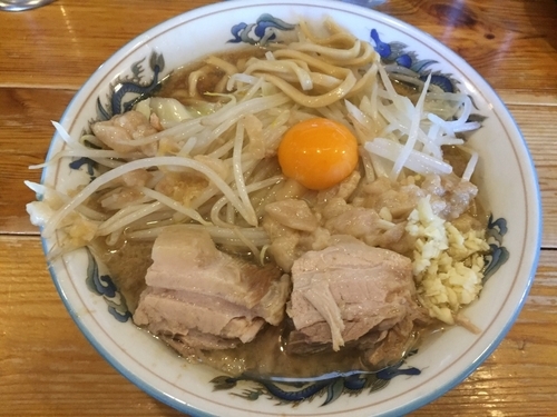 「醤油¥700+生玉子¥50」@ラーメン ぬま屋の写真