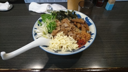 「【限定】まぜそば（塩）900円」@ラーメンつけ麺 奔放の写真