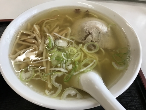 「塩ラーメン 480円」@黄金そばの写真