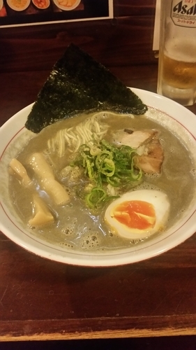 「極濃厚煮干しそば」@いりにぼの写真