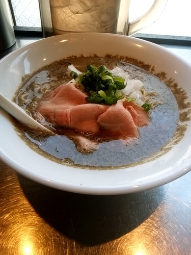 「煮干Hybrid ￥850（和え玉200円）」@さんじの写真