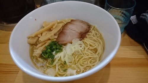 「塩ラーメン（７００円）」@ラーメン大木戸の写真