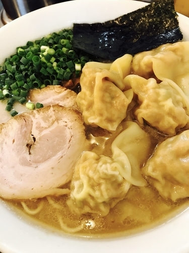 「雲呑麺」@らーめん 茂木の写真