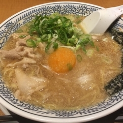 熟成醤油ラーメン 肉そば