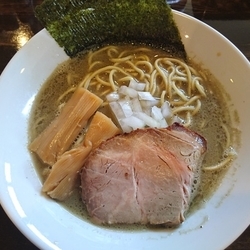 濃厚煮干しそば