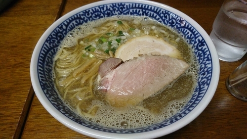 「煮干し拉麺（塩）　800円」@良温(Ra-on)の写真