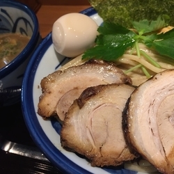 特製つけ麺 1,140円 特盛 +200円
