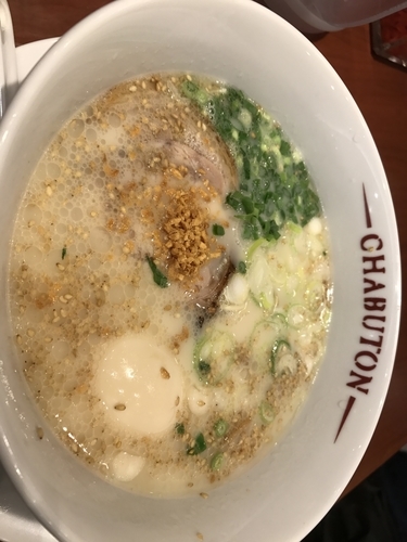 「味玉チャプトンラーメン」@ちゃぶ屋 とんこつ らぁ麺 CHABUTON ヨドバシ横浜店の写真