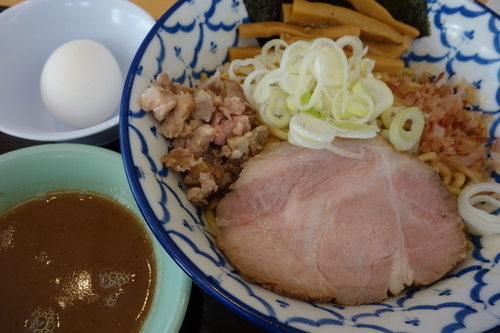 「温玉油そば830円割りスープ同時出し」@兎に角 another leafの写真