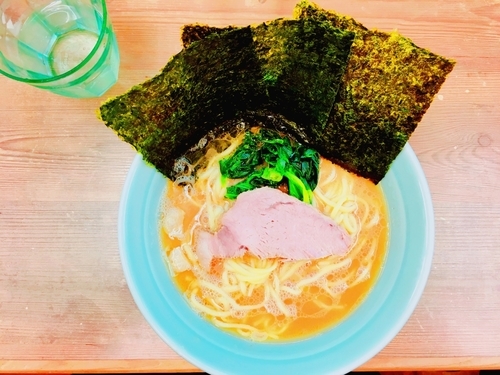 「ラーメン」@横浜らーめん 渡来武の写真