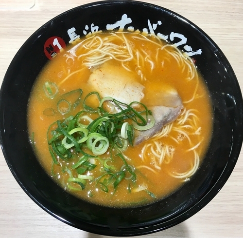 「辛みそらーめん (750円)」@長浜ナンバーワン 松山店の写真