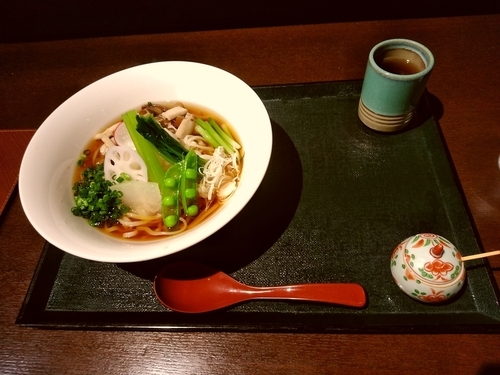 「｢上州大根｣のきのこおろしうどん950円」@峠の釜めし本舗 おぎのや 群馬の台所の写真