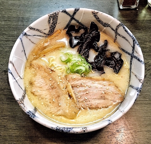 「しおらーめん 770円」@風来居 新宿店の写真