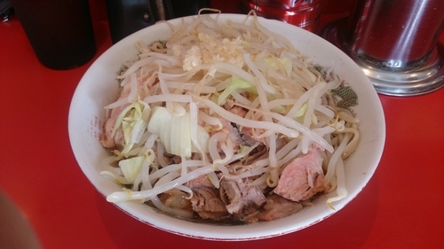 「豚そば豚入り 800円」@ひたちなか大盛軒の写真