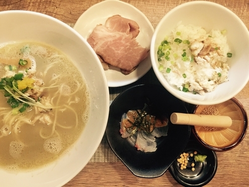 「鯛茶漬けセット(塩・濃厚)」@狐狸丸の写真