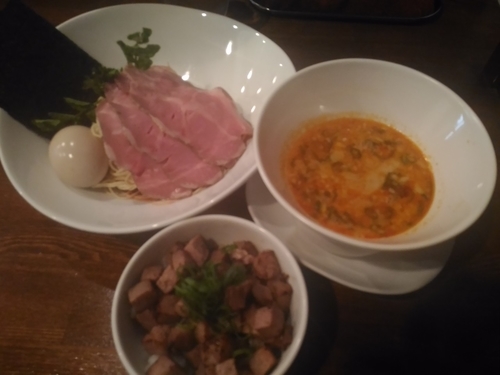 「担々つけ麺＋ﾚｱﾁｬｰ・味玉＋小さいﾁｬｰご飯」@創作麺工房 鳴龍の写真