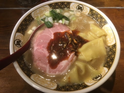 「塩煮干ラーメン820円」@すごい煮干ラーメン凪 渋谷東口店の写真