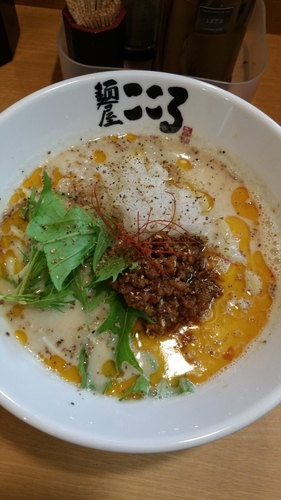 「濃厚担々麺」@麺屋こころ 秋葉原店の写真