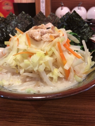 「ベジタブルラーメン」@横浜家系ラーメン 壱角家 関内本町店の写真