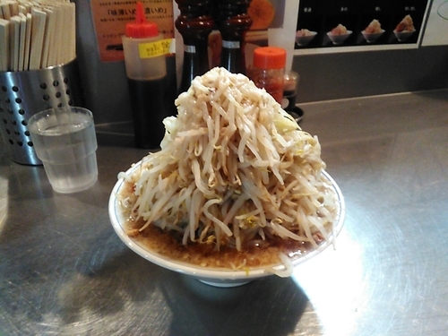 「ラーメン＋ブタ＋メンマ」@らーめん大 蒲田店の写真