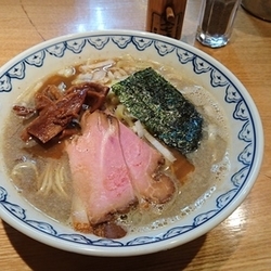 煮干しらーめん　並　780円