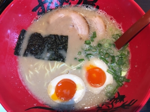 「味玉ラーメン」@ラー麺 ずんどう屋 京都八幡店の写真