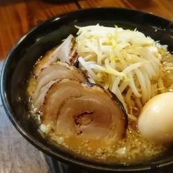 ラーメン 豚 たまご
