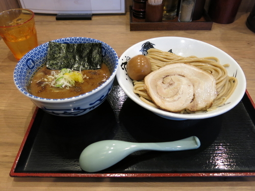 「半熟味玉濃厚つけ麺：980円」@日本の中華そば富田 成田空港店の写真