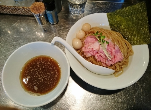 「淡麗煮干昆布水つけ麺　900円」@さんじの写真