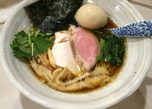 「味玉濃口醤油そば　880円」@麺処 きなりの写真