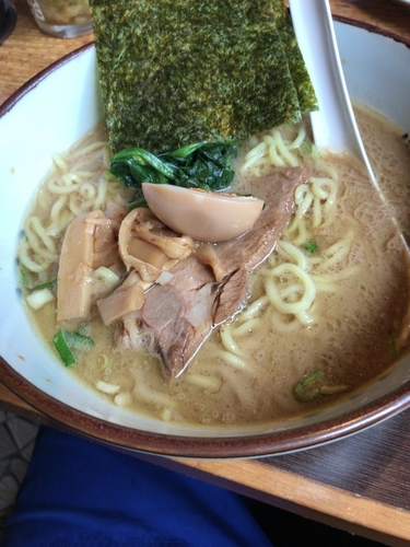 「ラーメン（640円）」@横濱家 こどもの国店の写真