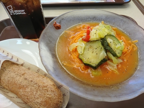 「ベジ涼風麺(ドーナツセット)810円」@ミスタードーナツ 清瀬駅前ショップの写真
