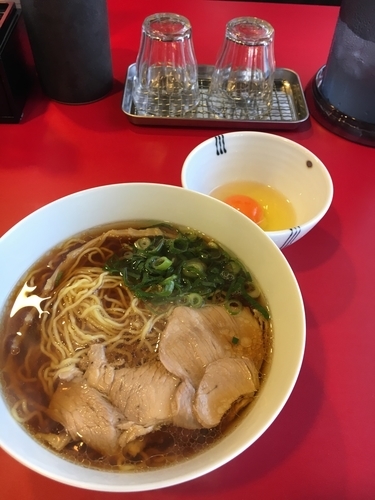 「醤油そばチキン¥900」@西梅田 らんぷの写真