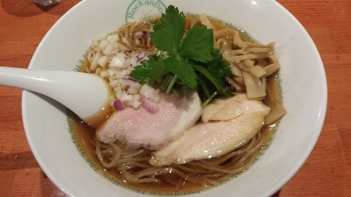 「醤油ラーメン800円」@麺屋 六感堂 Rock'anDoの写真