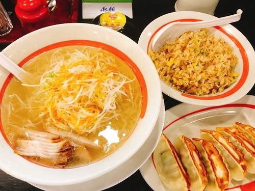 「塩ねぎらーめんセット」@幸楽苑 サンモリノ那珂店の写真