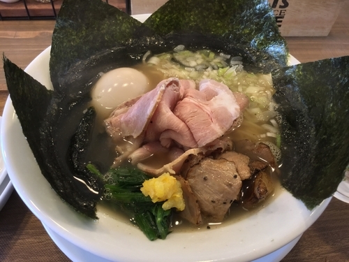 「特製淡炊錦爽鶏だしそば ¥1,000」@Omotenashi Noodles まつじの写真