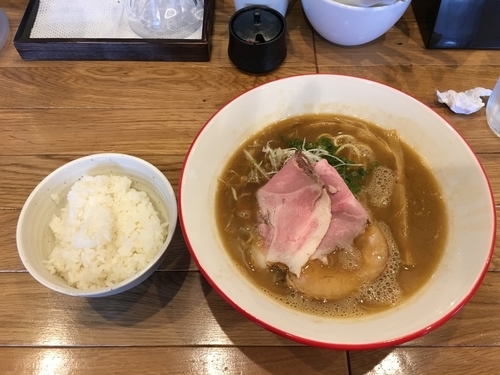 「濃厚魚介ラーメン」@Mari iidaの写真