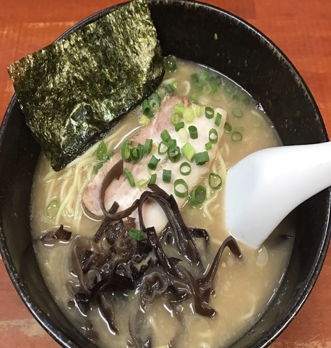 「みらくるらぁめん＋替玉」@前橋とんこつ 味楽留の写真